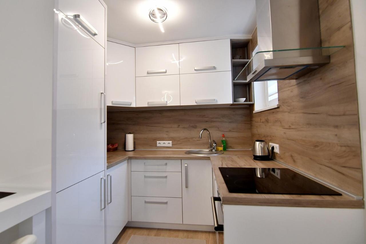 Appartamento Garden Of Dreams & Free Private Parking SJJ Esterno foto